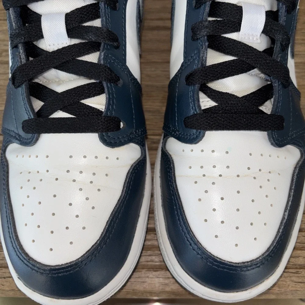 Nike Air Jordan 1 Mid Armory Navy GS Youth 6.5 Retro Sneakers Shoes 554725-411